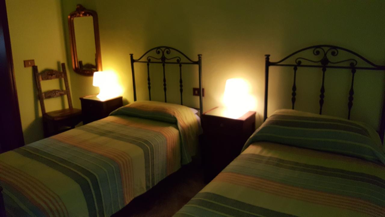 Il Girasole Bed & Breakfast Basciano Exterior photo